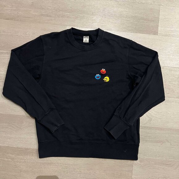 KAWS x Sesame Street x Uniqlo Crewneck Sweater - Picture 1 of 8